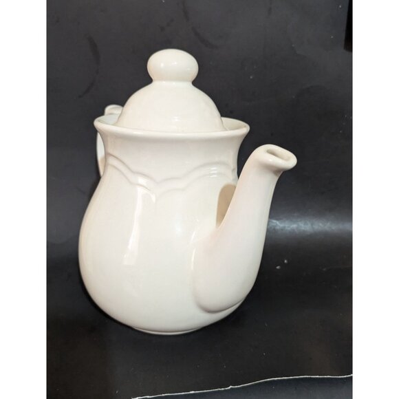 Pfaltzgraff Gazebo White Ceramic Teapot With Lid9" - Picture 5 of 8